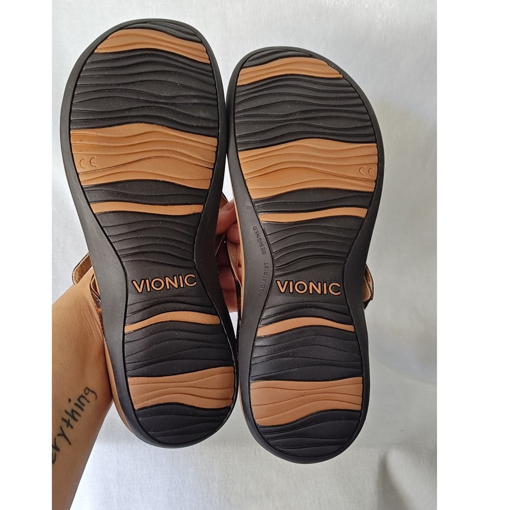 Vionic Karina Sandals Brown Tortoise Print Gold Ring Thong Flip Flop Orthotics 8 - Picture 7 of 8
